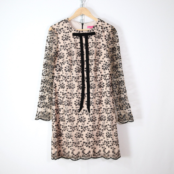 ❌SOLD❌betsey johnson tie neck lace shift dress S/M - Picture 6 of 8